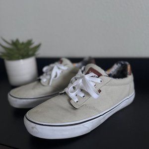 Vans Men's Sneaker - Lace up Closure Style